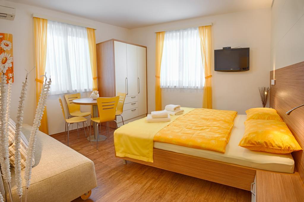 Sea View Guesthouse Opara Piran Bilik gambar
